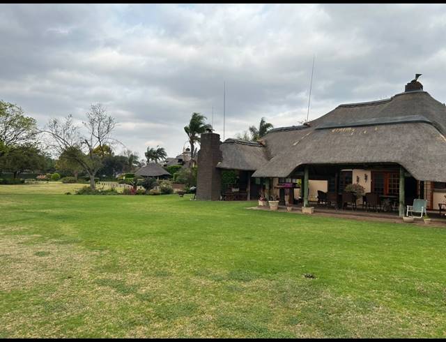 4 BEDROOM HOUSE FOR SALE IN BROEDERSTROOM